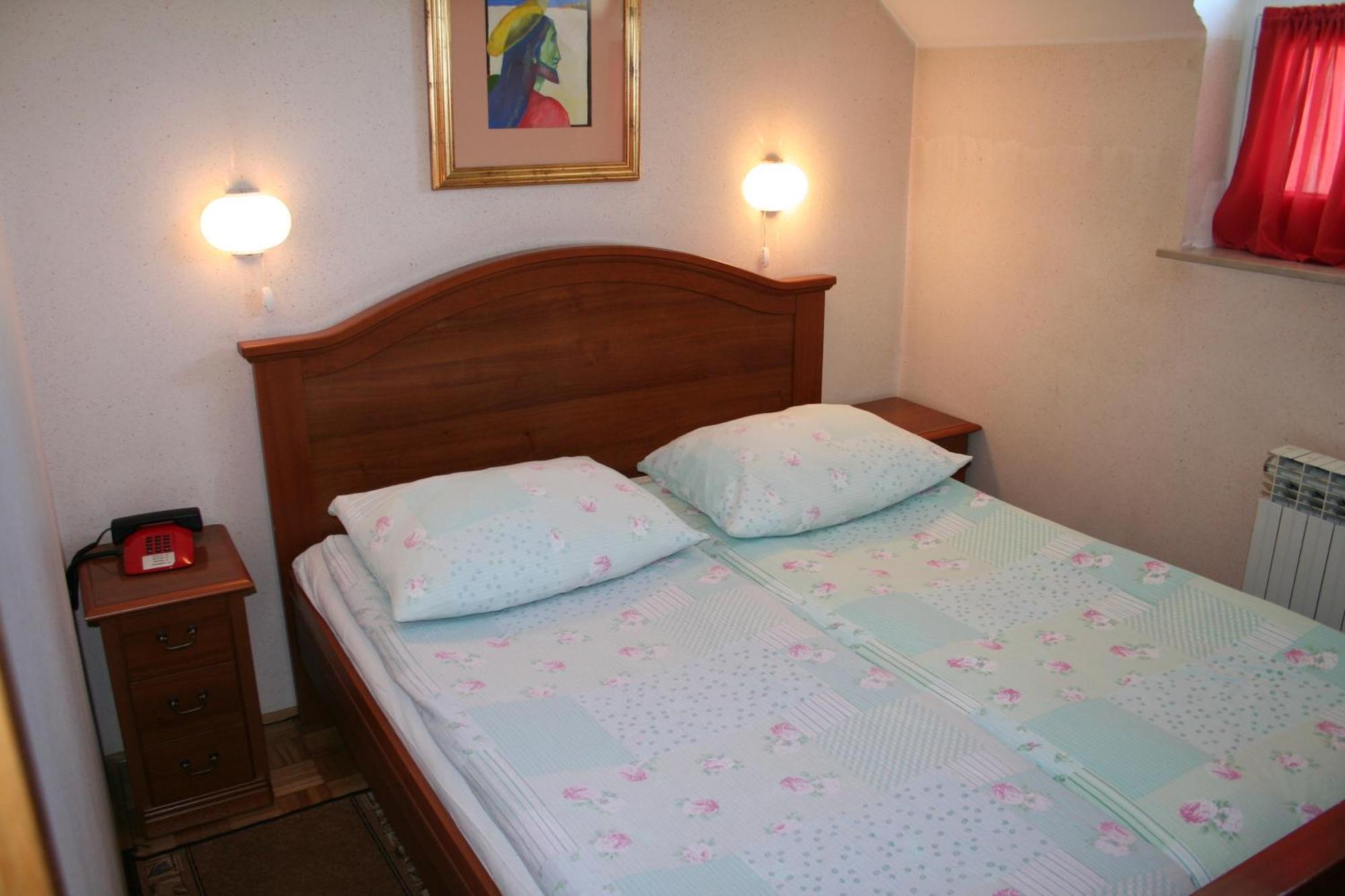 Guesthouse Janez Maribor Extérieur photo