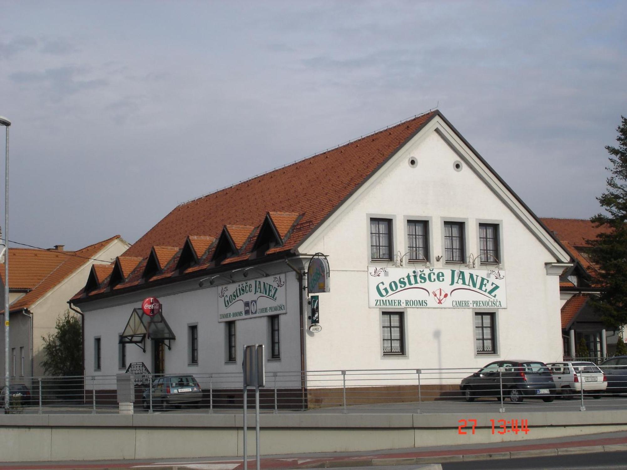 Guesthouse Janez Maribor Extérieur photo