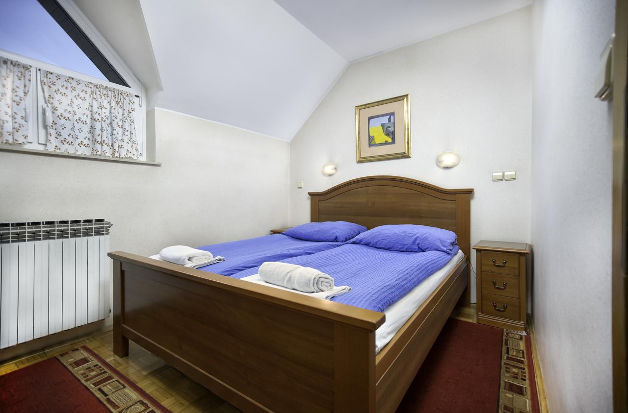 Guesthouse Janez Maribor Extérieur photo